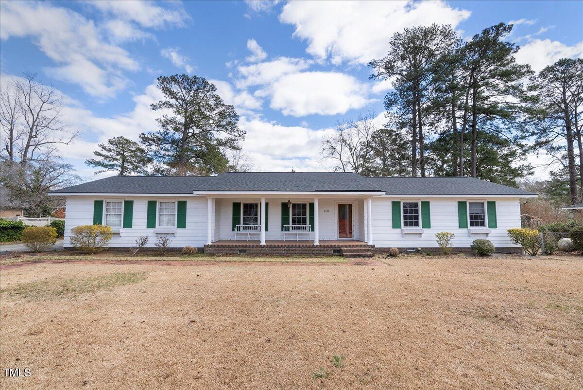 6325 Niblick Road Property Photo 2