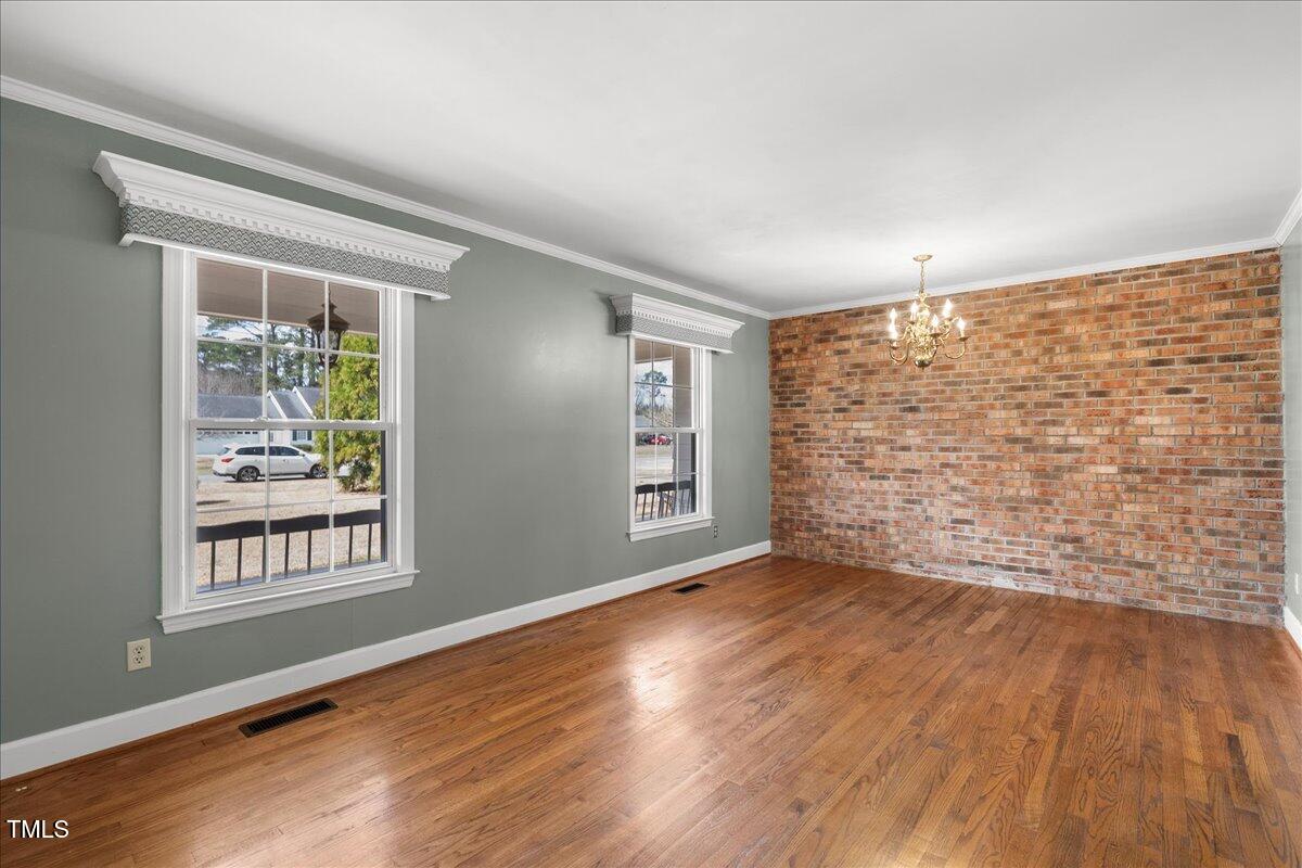 6325 Niblick Road Property Photo 4