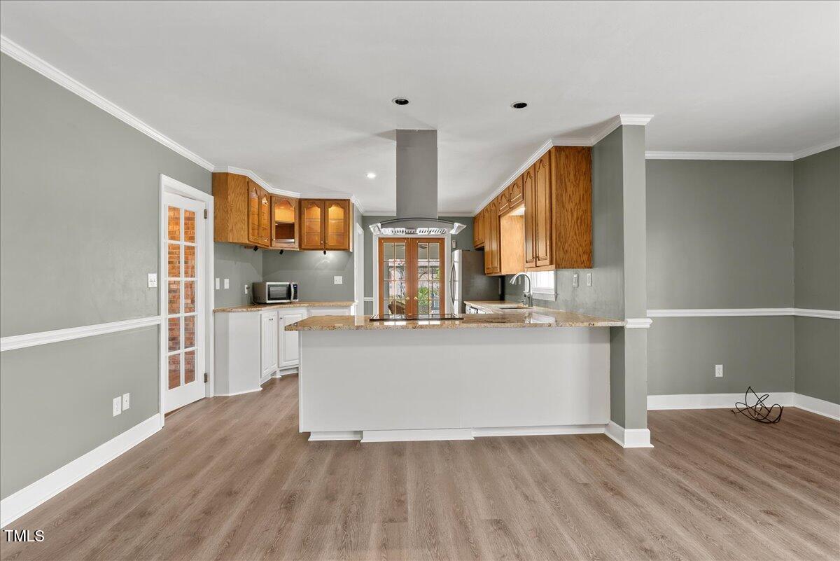 6325 Niblick Road Property Photo 8