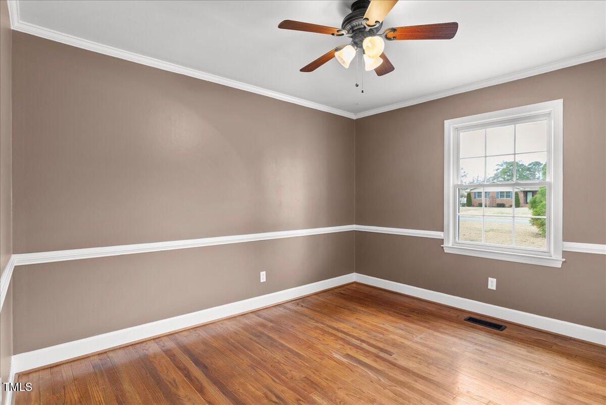 6325 Niblick Road Property Photo 15