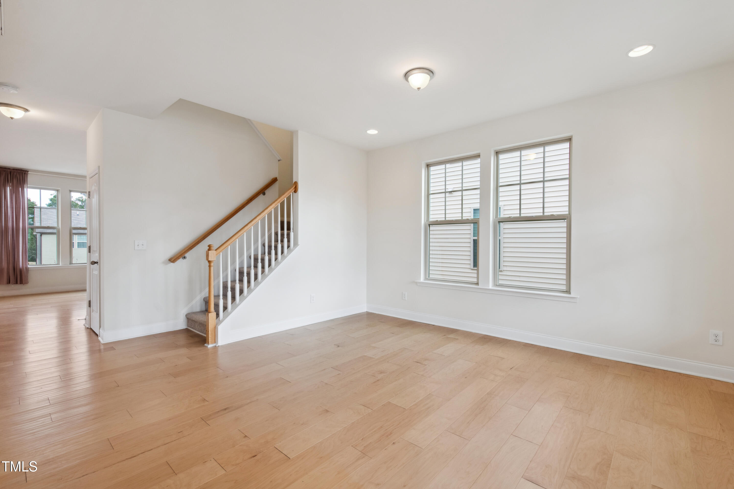 1913 Brodgen Lane Property Photo 6