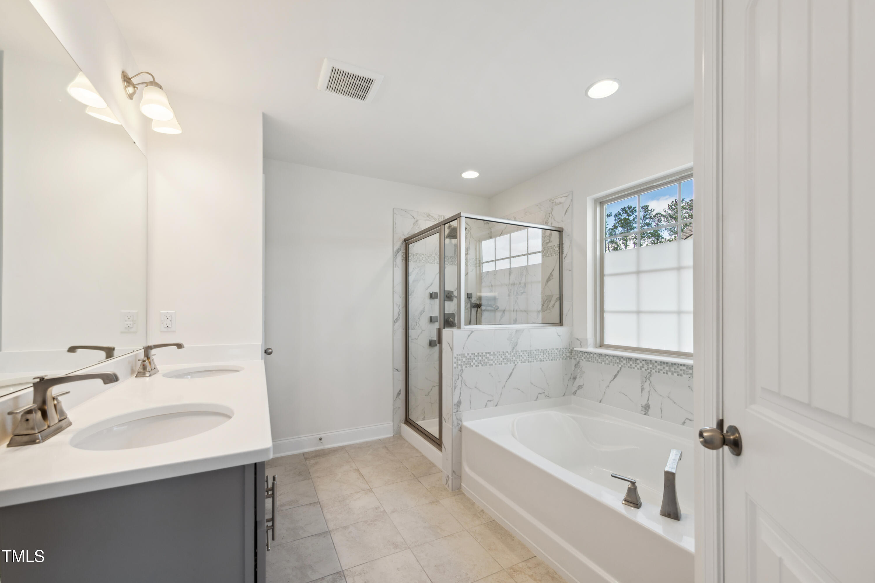 1913 Brodgen Lane Property Photo 16