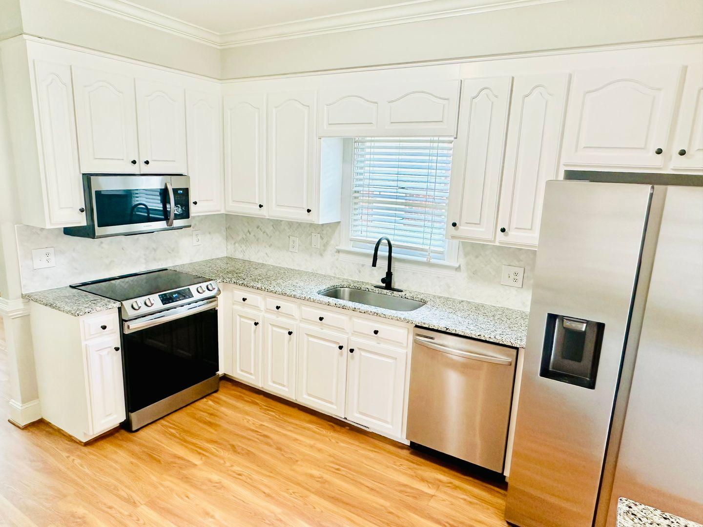 1501 Exeton Court Property Photo 10