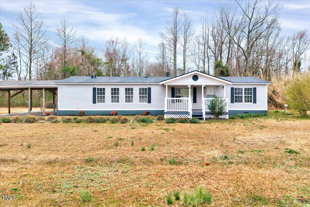 824 Potter Road Property Photo