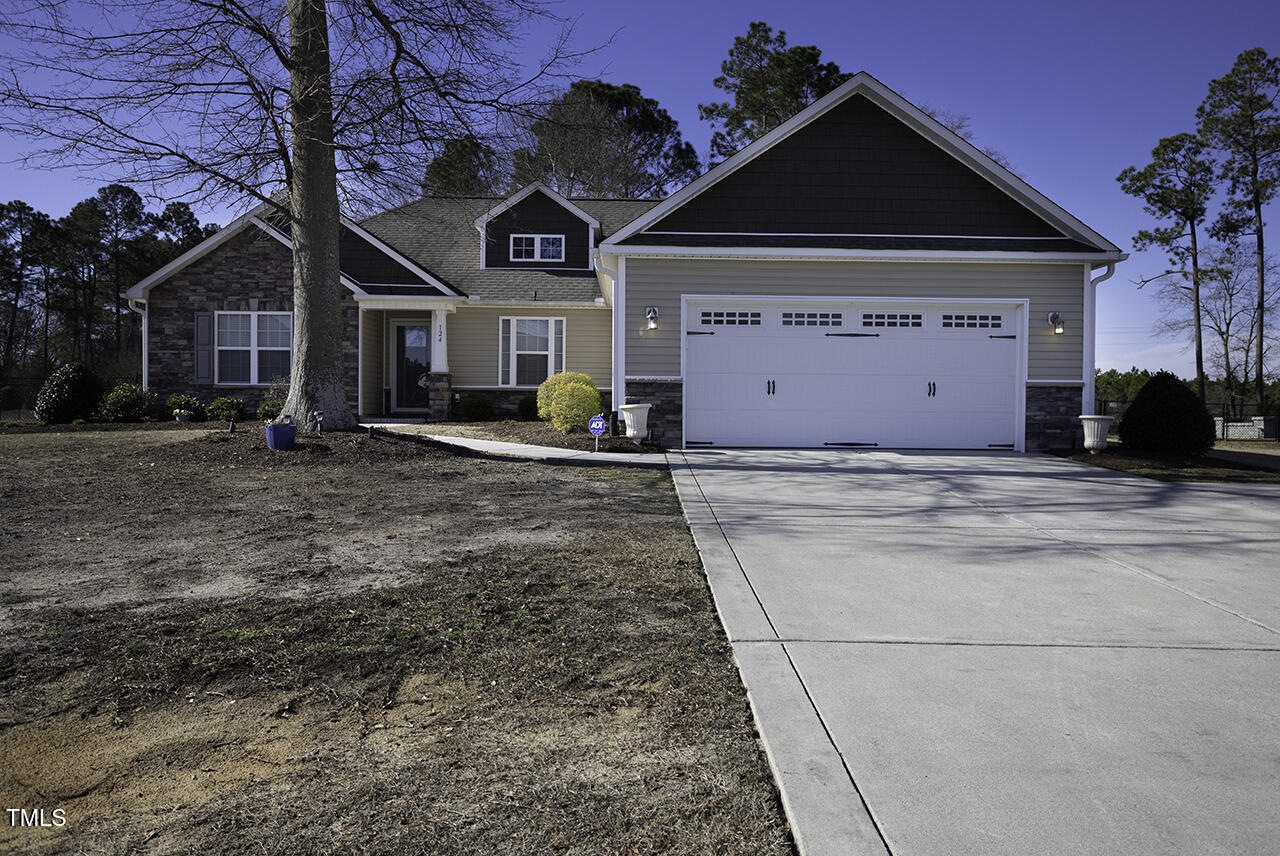 124 Quail Hollow Drive Property Photo