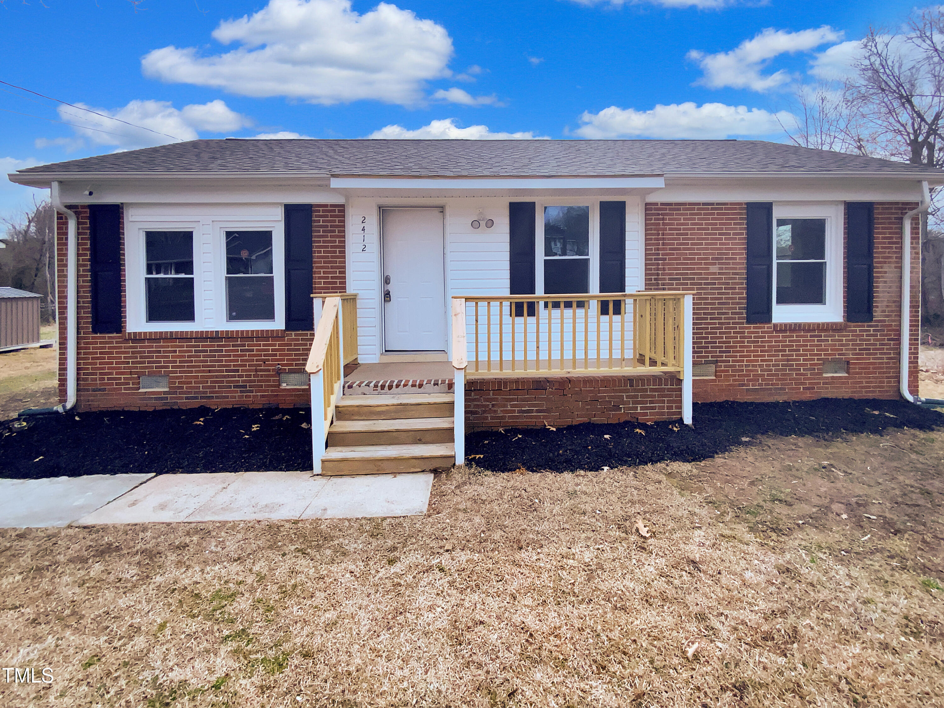 2412 Little John Road Property Photo 10