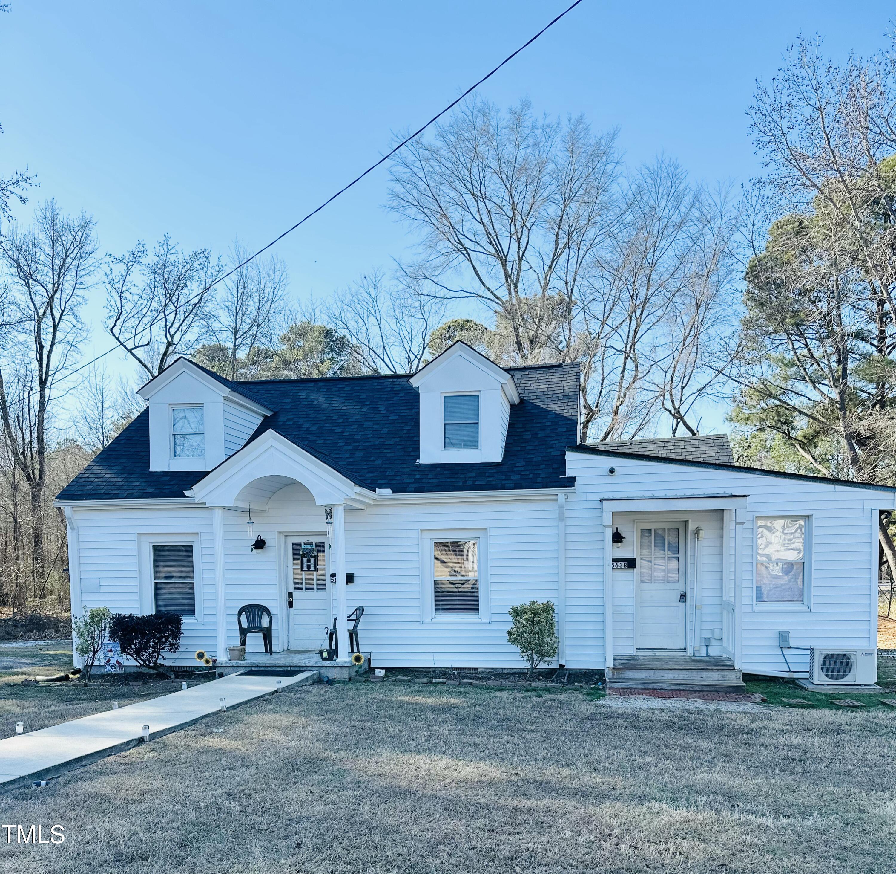 563 A & B N Main Street Property Photo