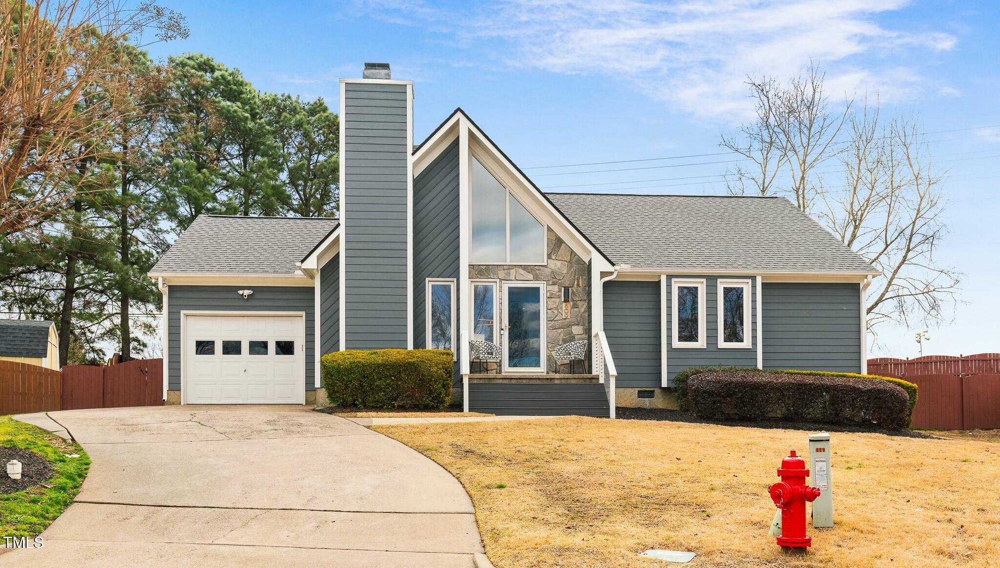809 Handel Lane Property Photo