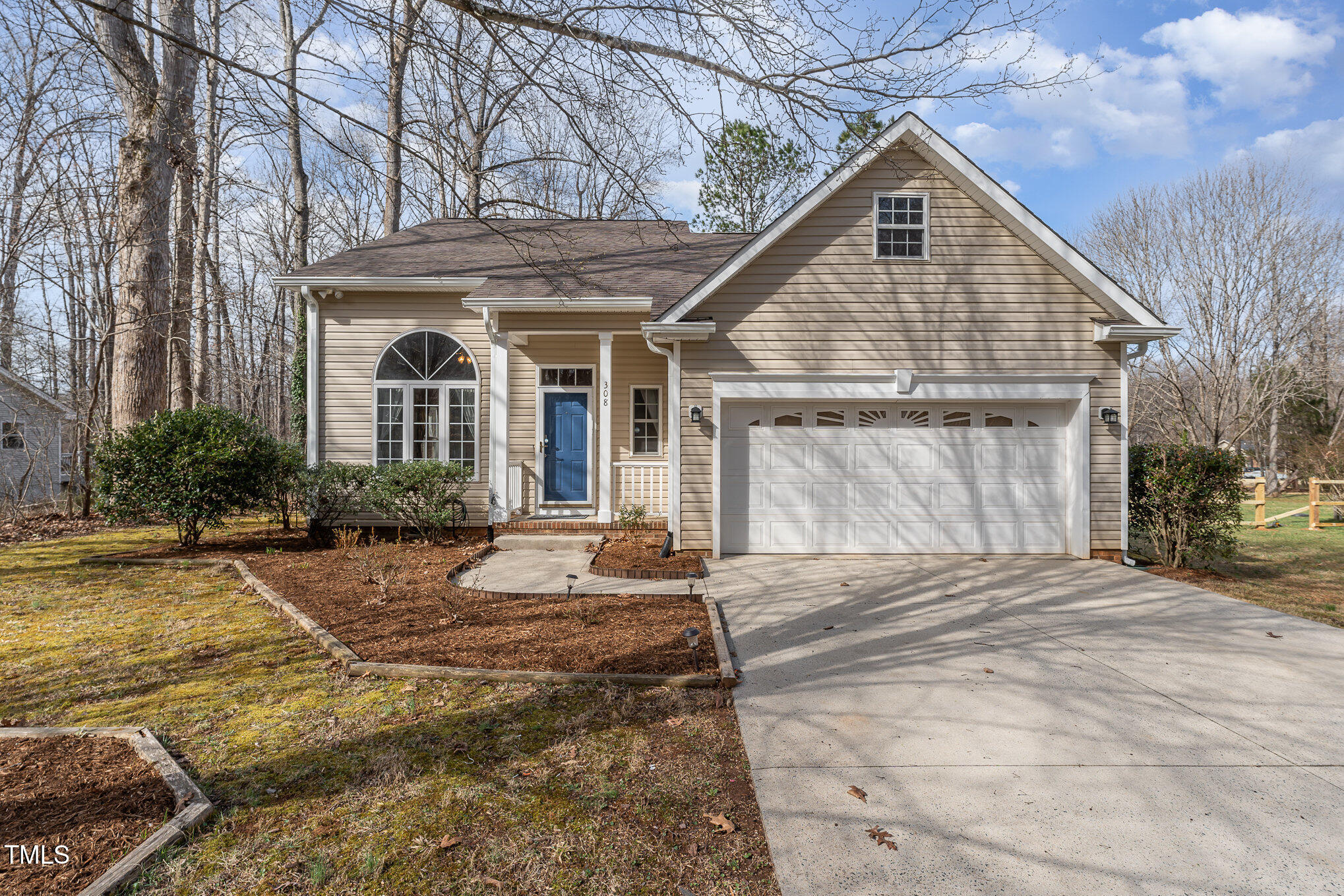 308 N English Hill Lane Property Photo