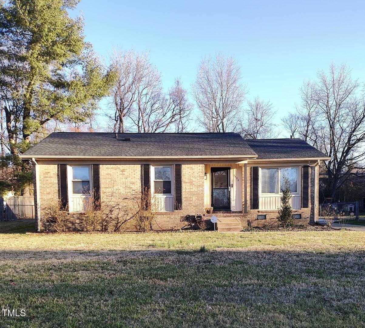 3123 Shallowford Drive Property Photo