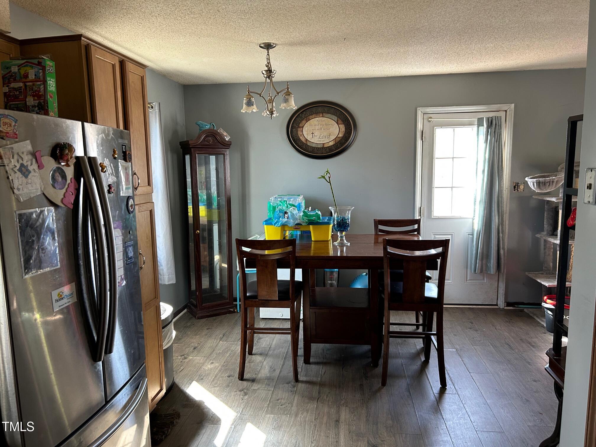 402 Todd Hill Drive Property Photo 1