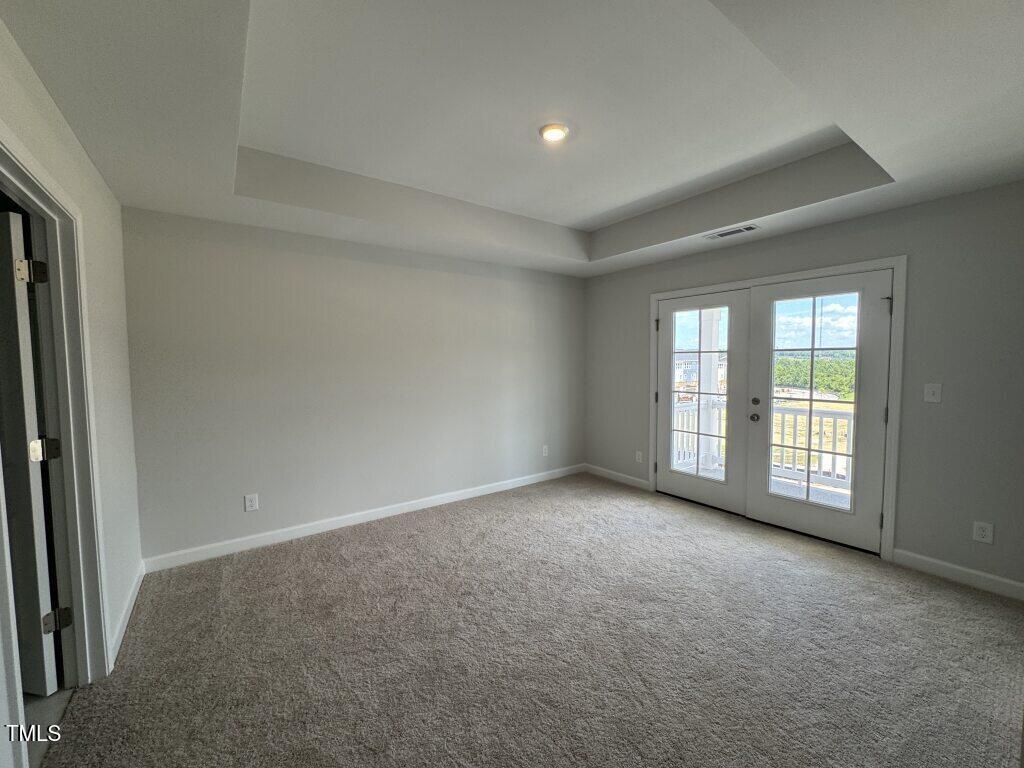 316 White Oak Garden Way # 217 Property Photo 7