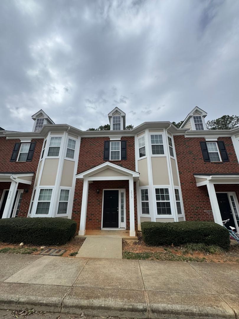 255 Maynard Summit Way Property Photo