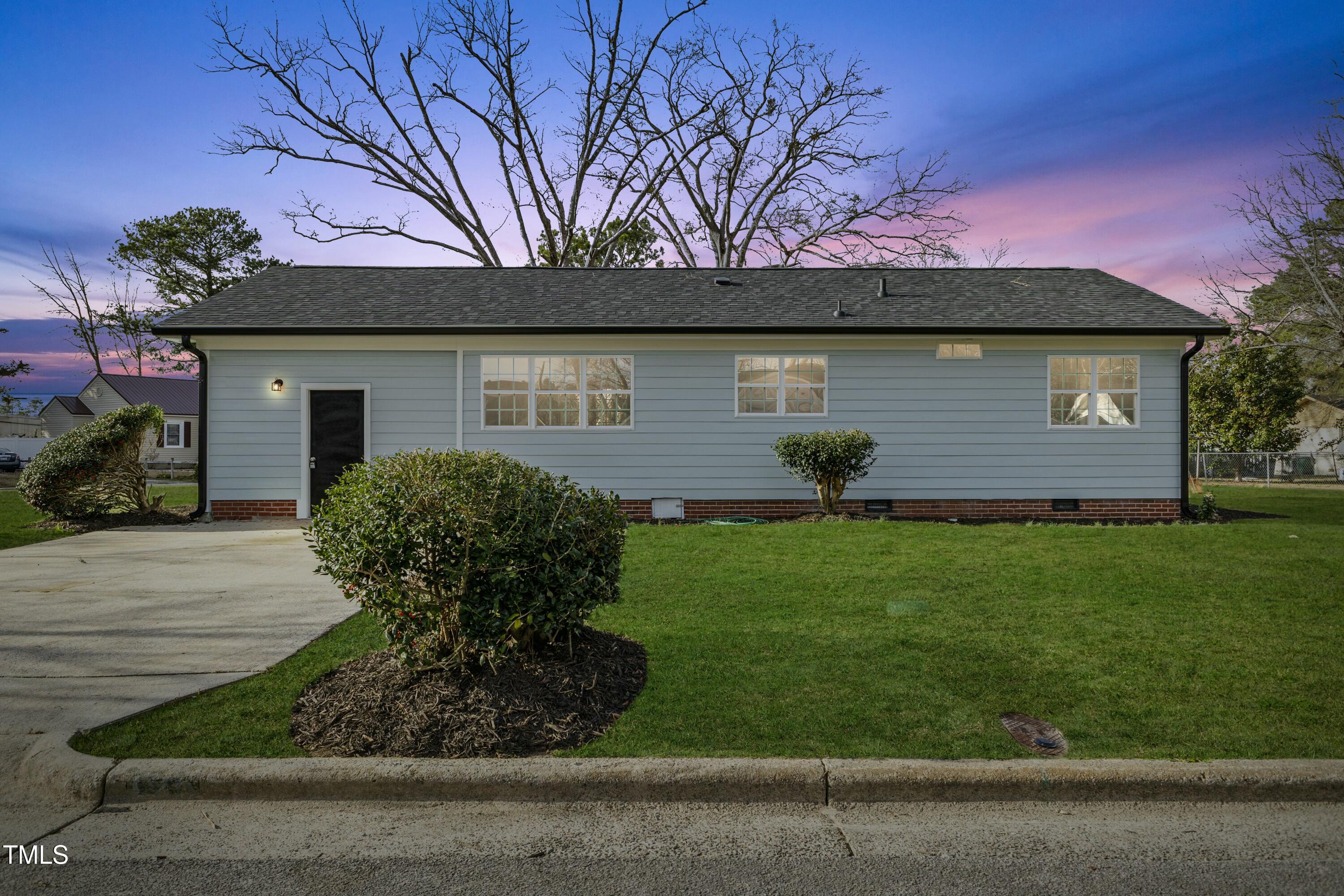126 Mayo Street Property Photo