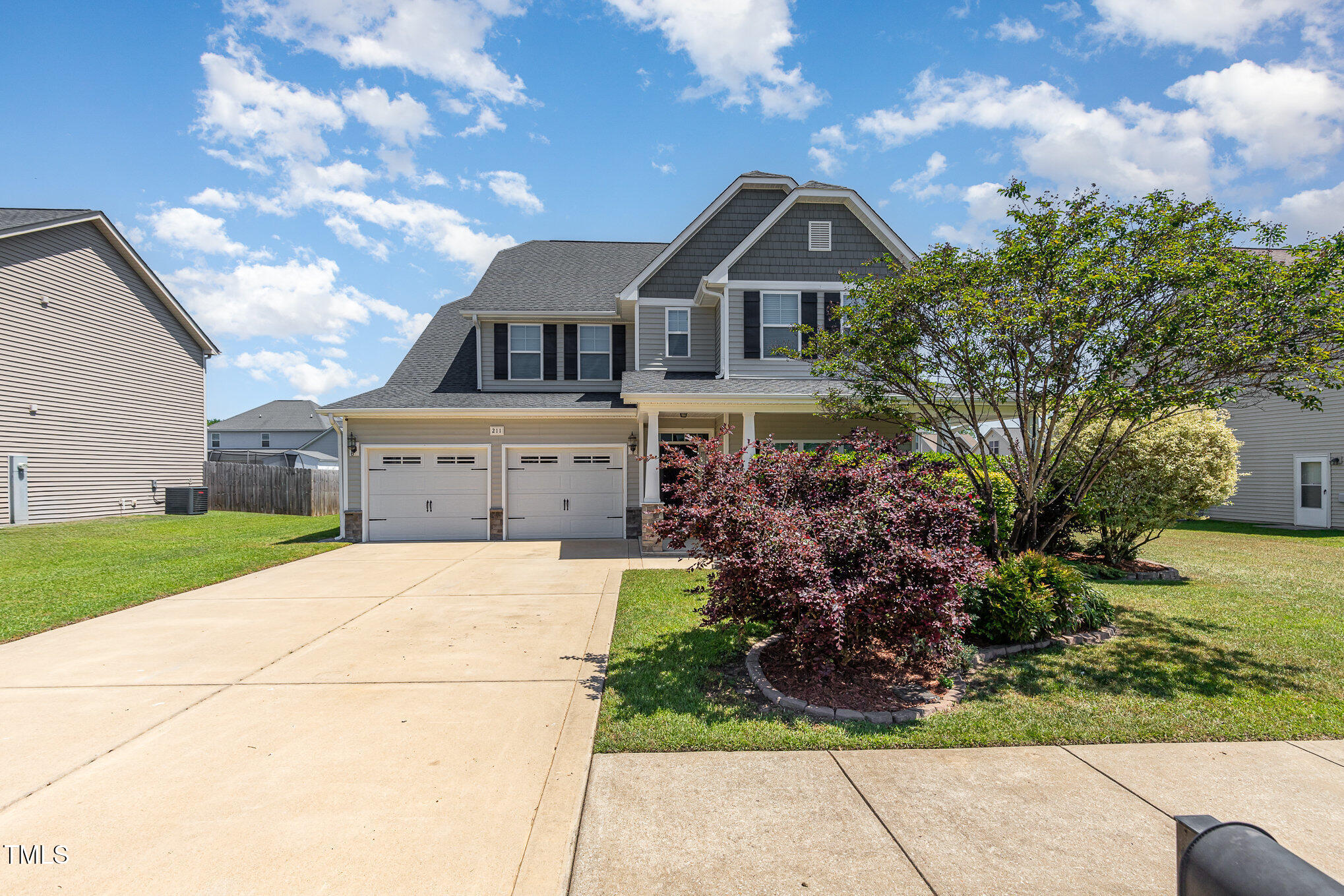 211 Wentworth Drive Property Photo