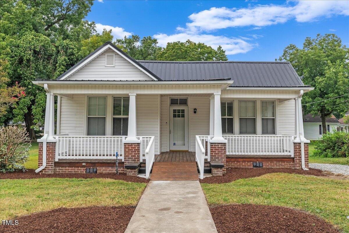 308 Charles Street Property Photo