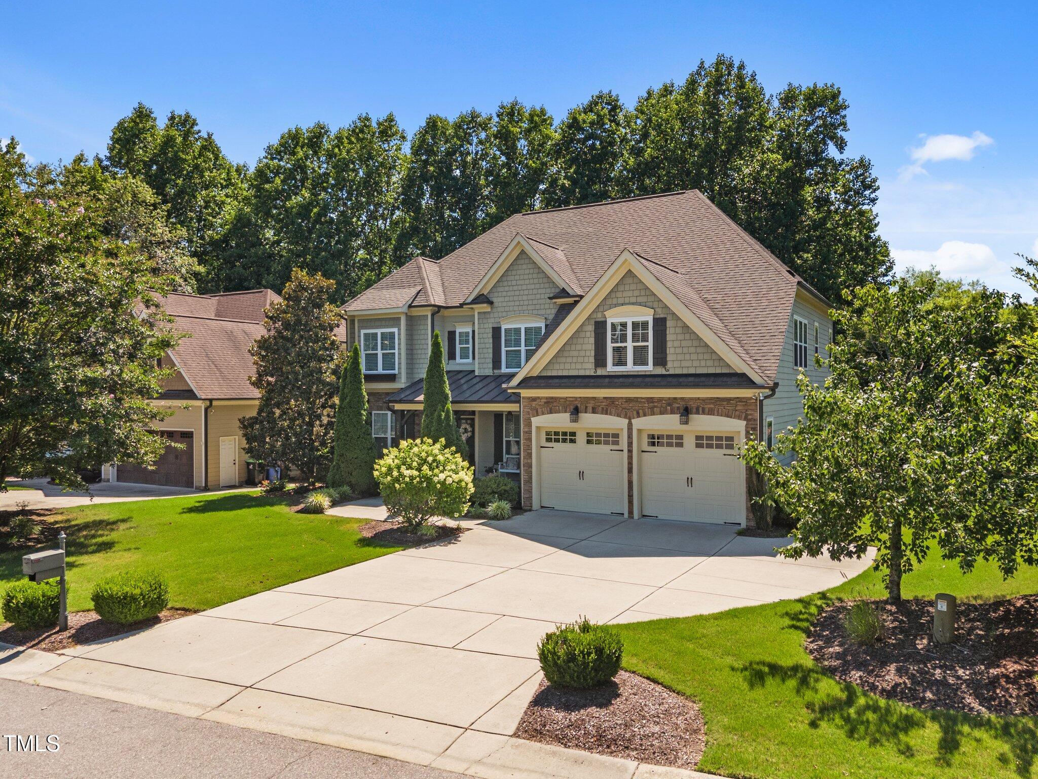 6205 Roles Saddle Drive Property Photo 1