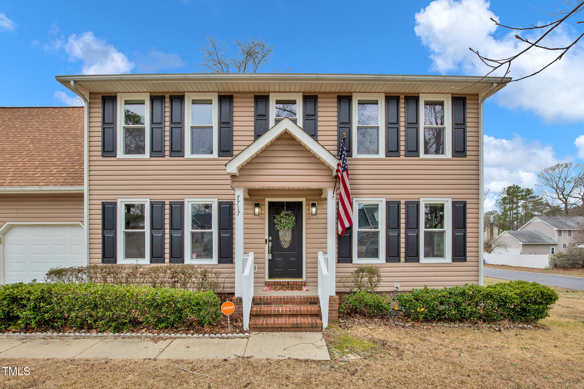 7717 Charring Cross Lane Property Photo 2