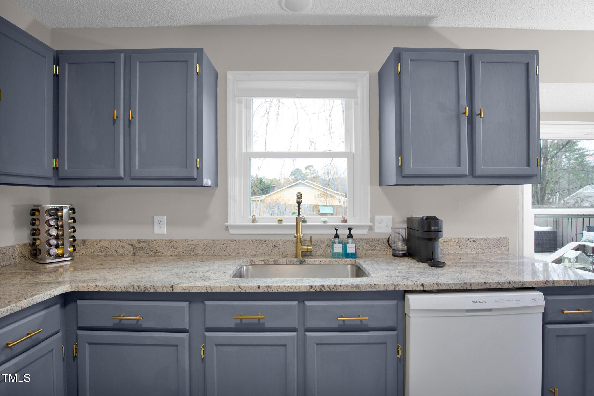 7717 Charring Cross Lane Property Photo 20