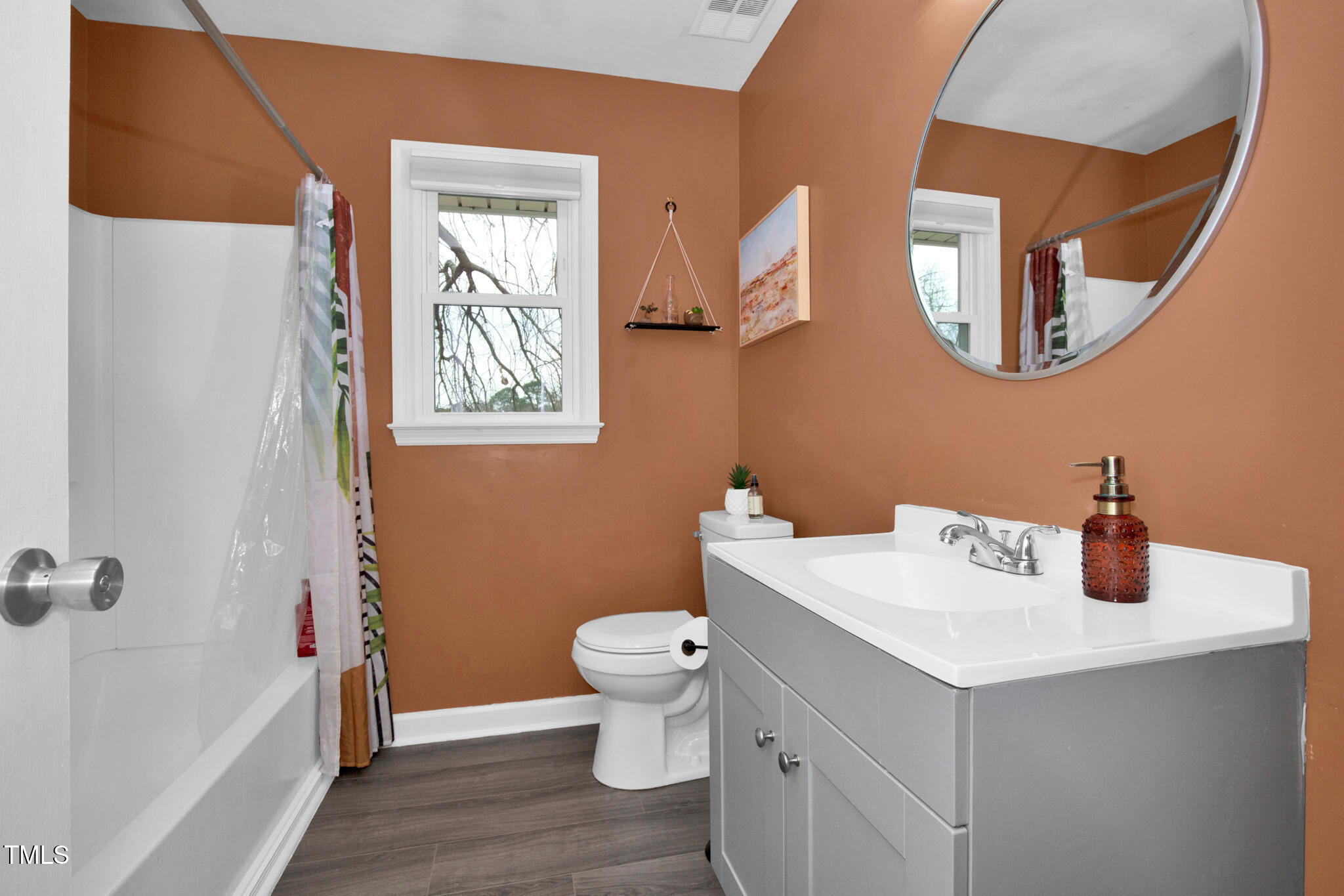 7717 Charring Cross Lane Property Photo 28