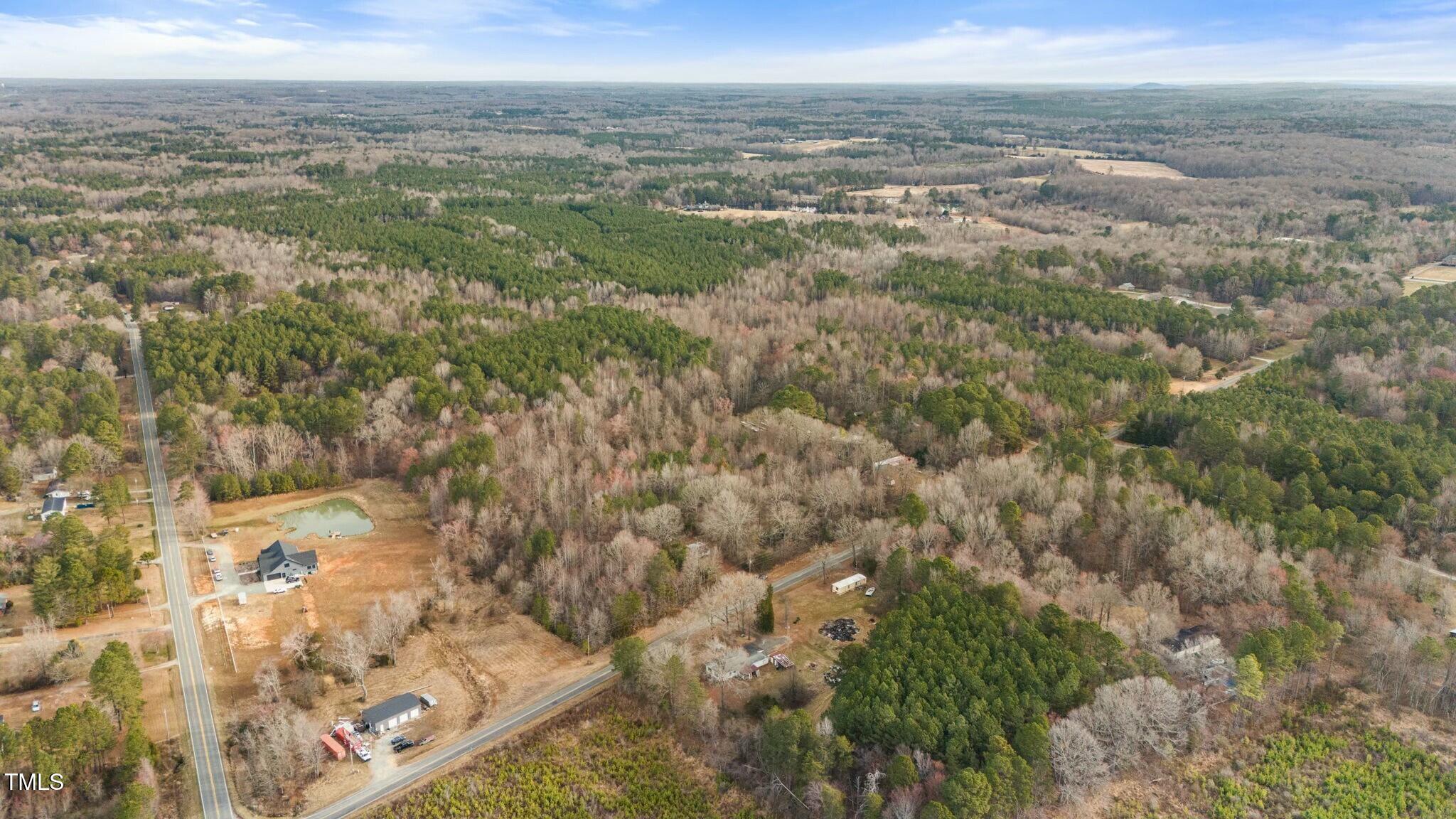 6621 Nicks Road Property Photo 3