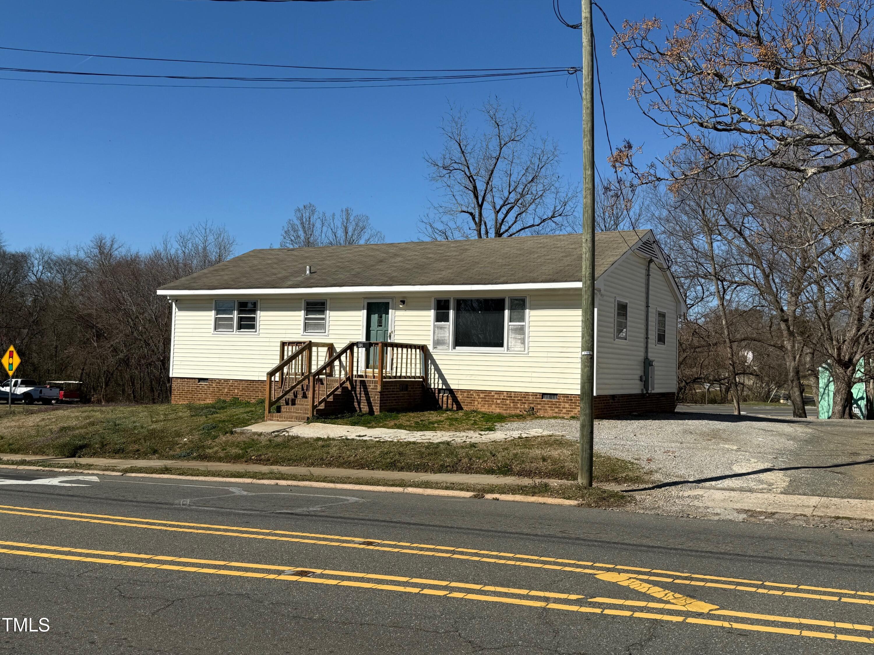 112 Lewis Street Property Photo