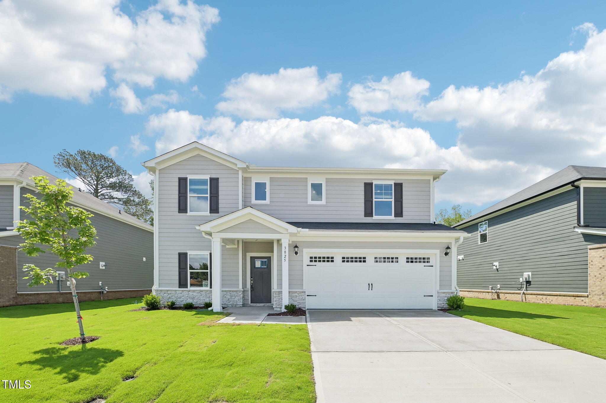 3825 Rosebush Drive Property Photo 1