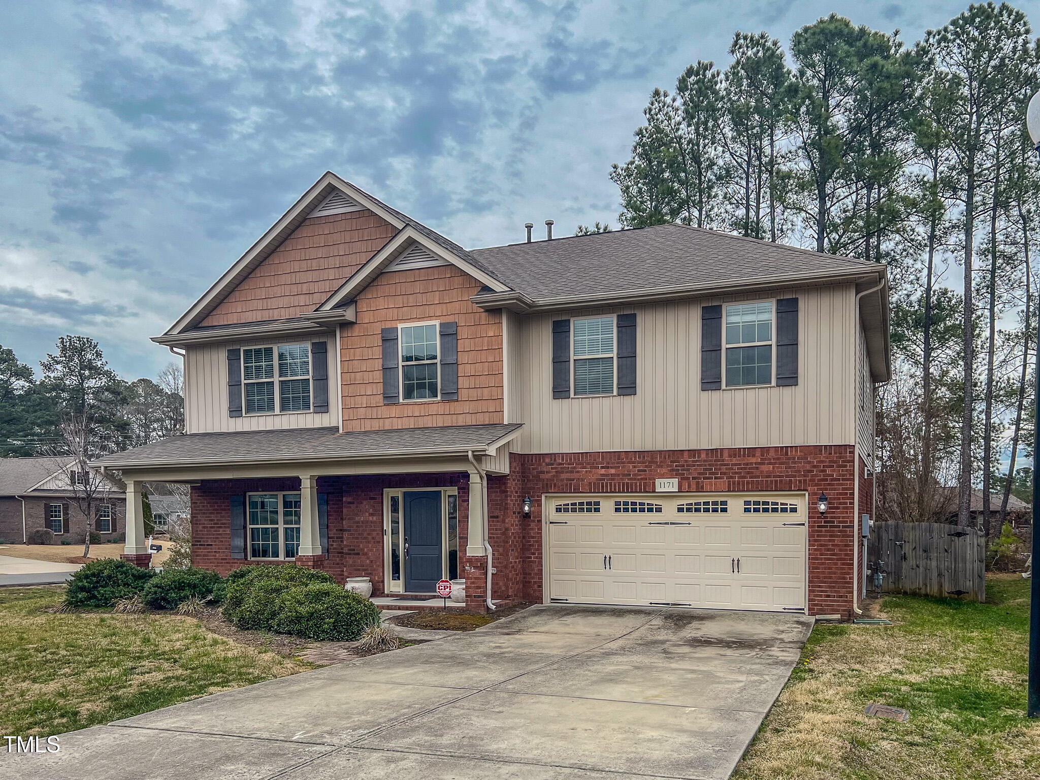 1171 Jackson Court Property Photo