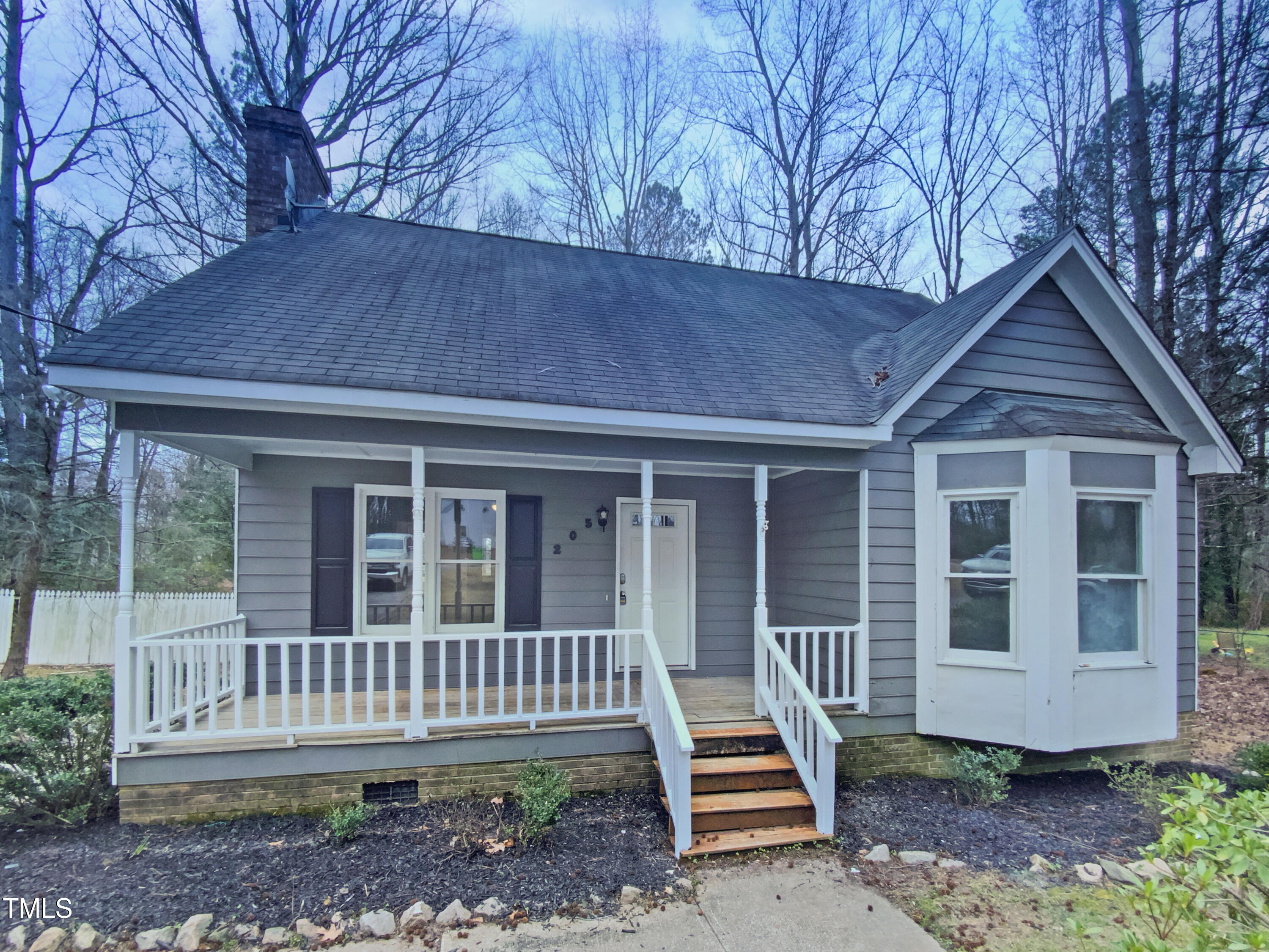 Ashley Hills Real Estate Listings Main Image