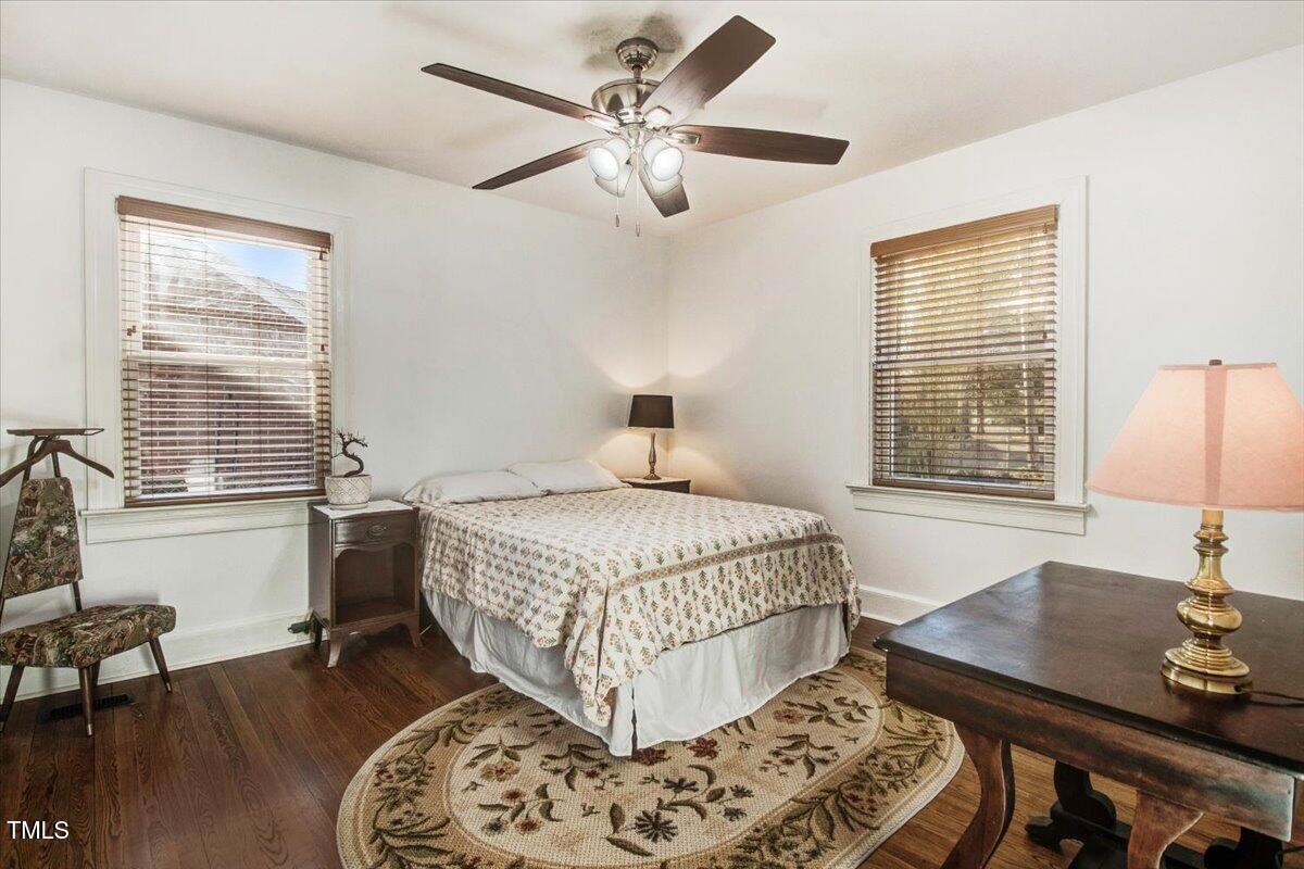 1507 E Elm Street Property Photo 13