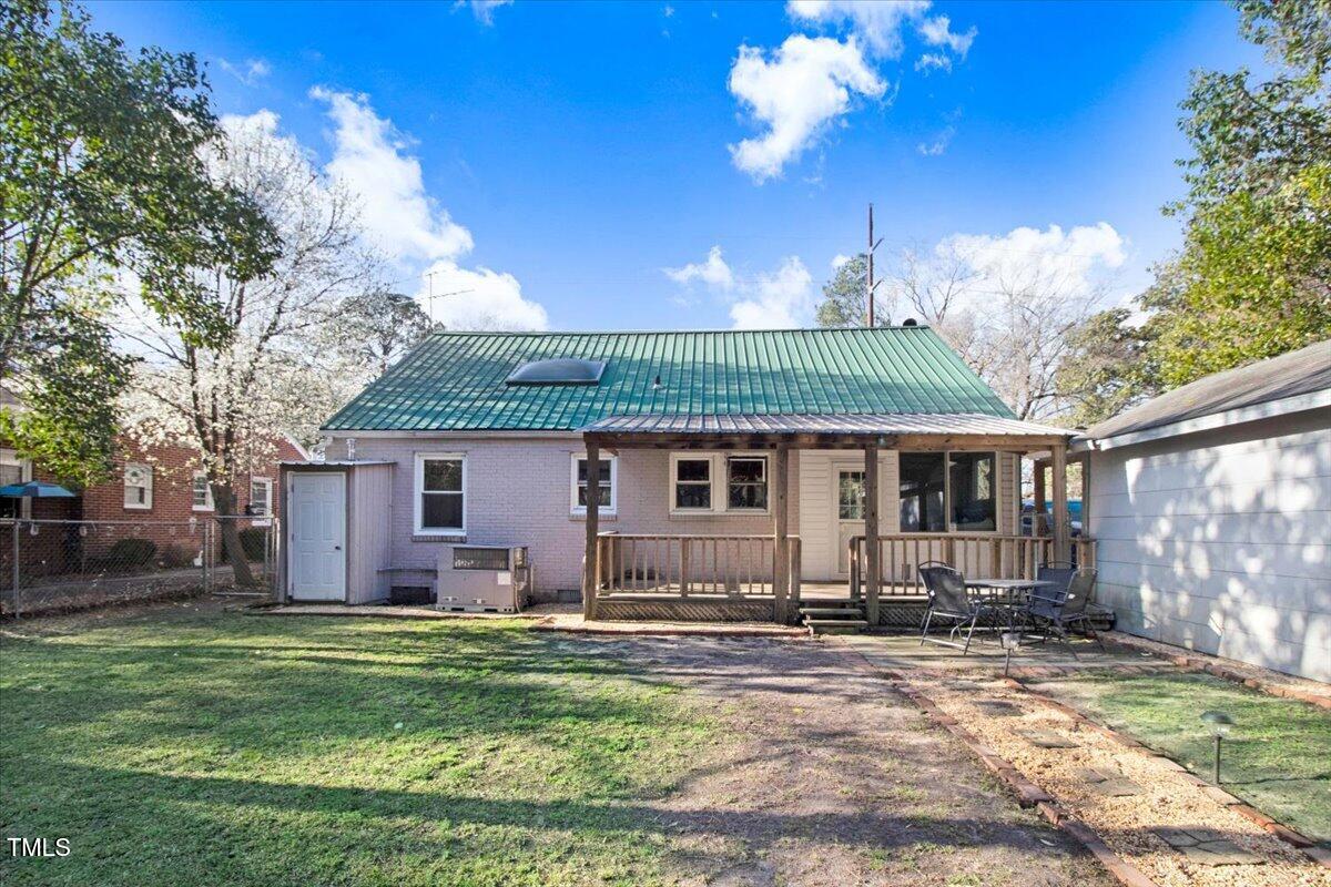 1507 E Elm Street Property Photo 24