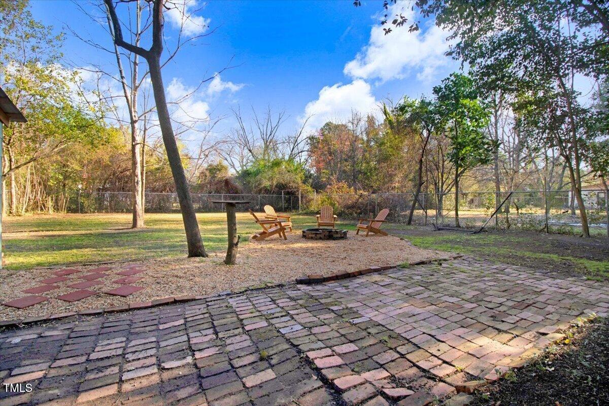 1507 E Elm Street Property Photo 28