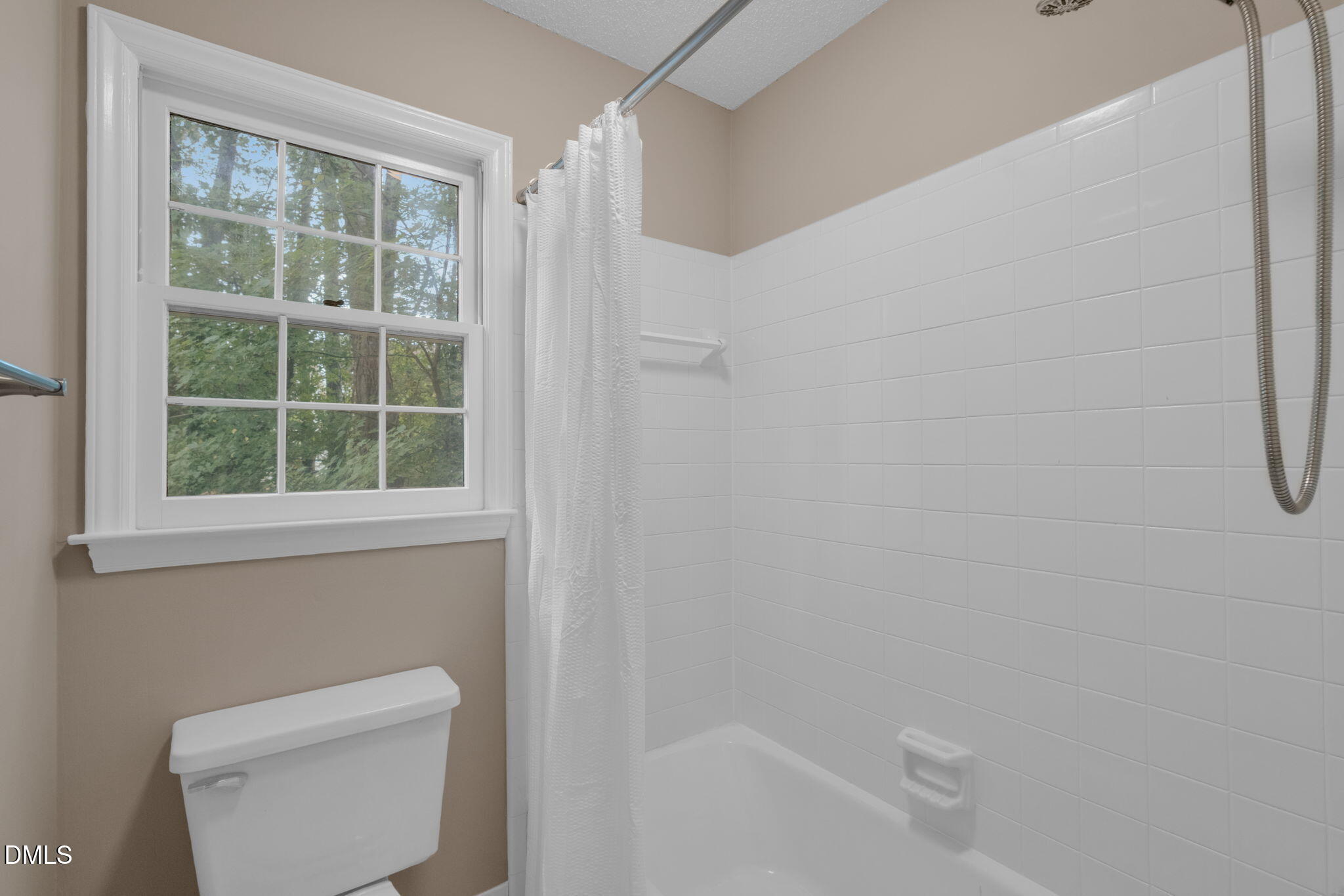 42 Renwick Court Property Photo 27