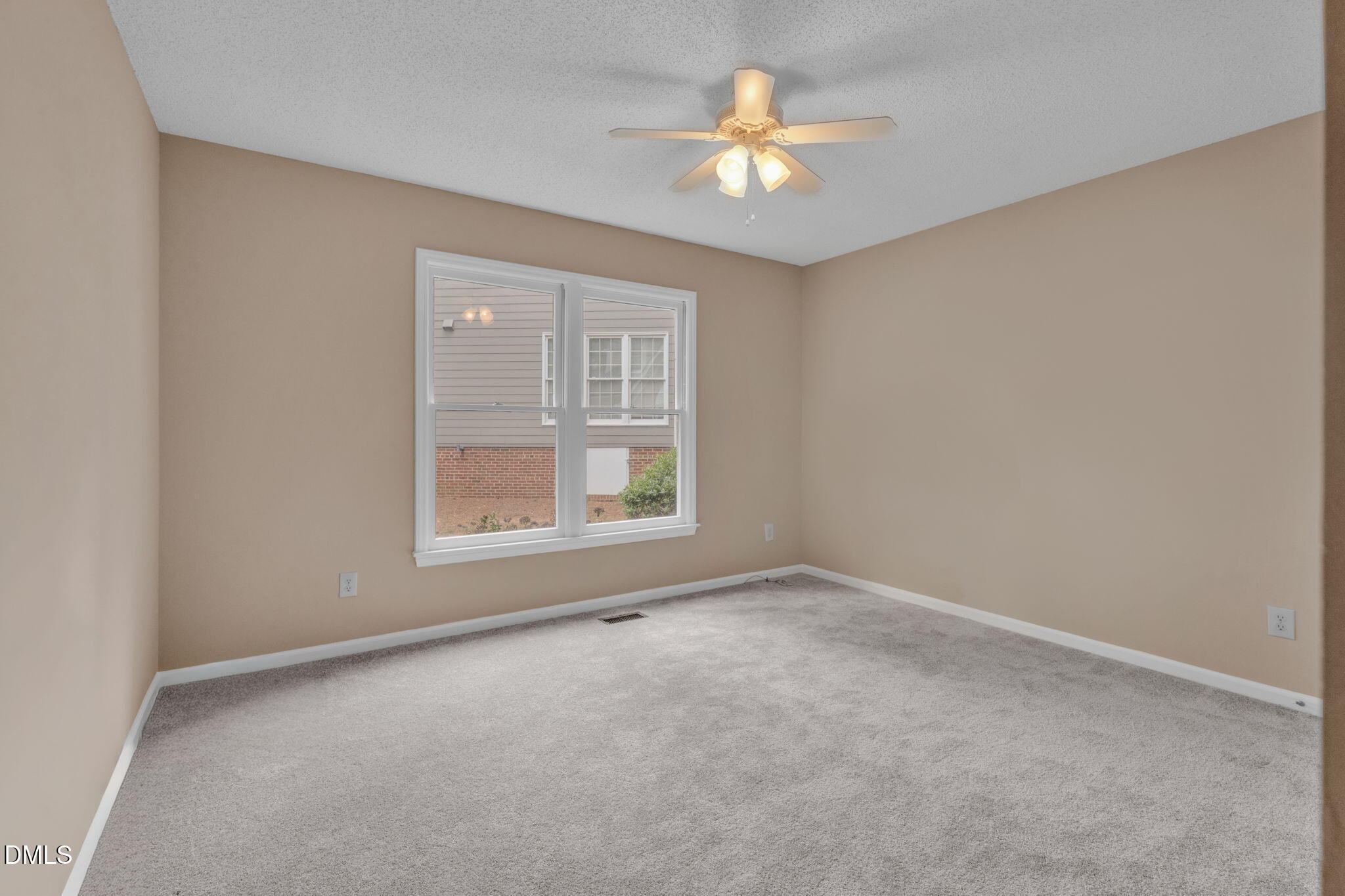 42 Renwick Court Property Photo 30