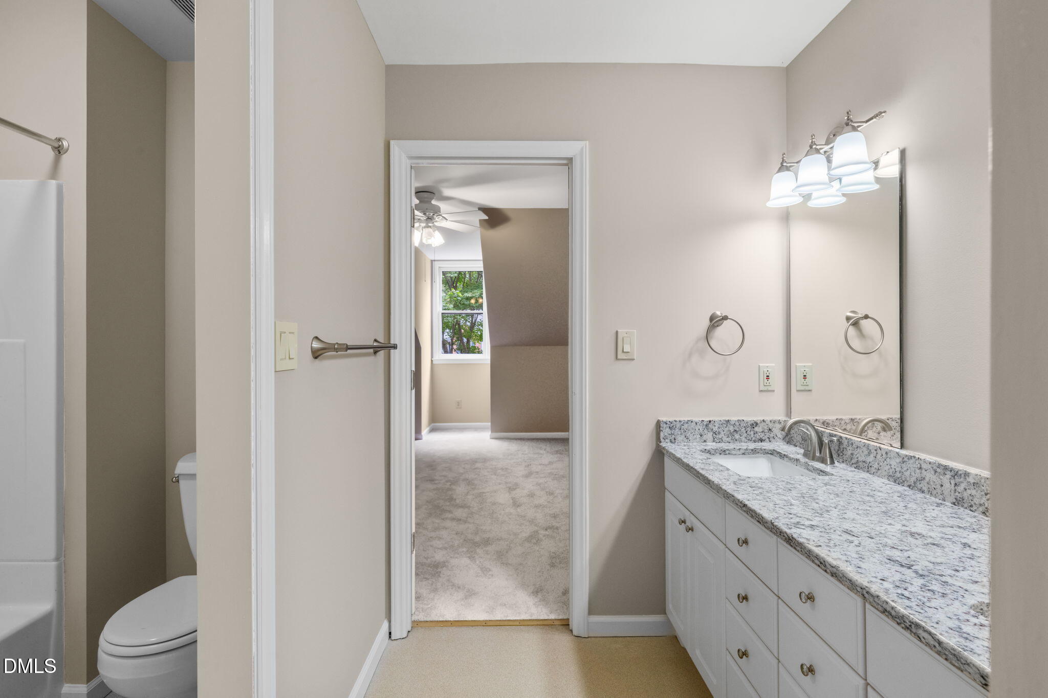 42 Renwick Court Property Photo 40