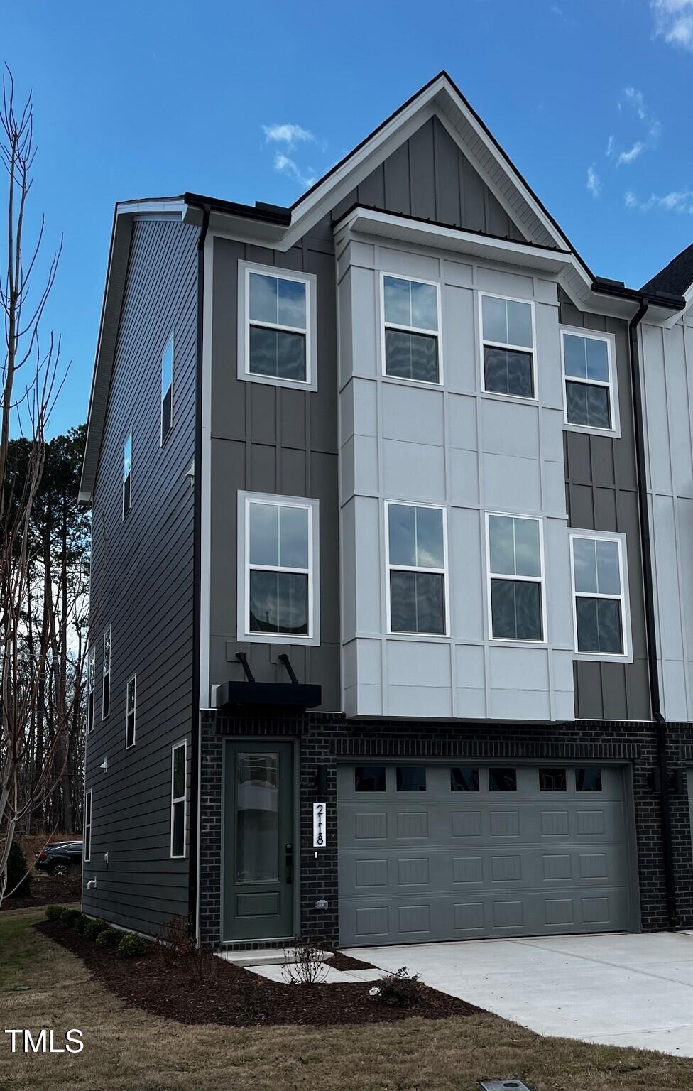 2112 Opulent Oaks Lane # 7 Property Photo