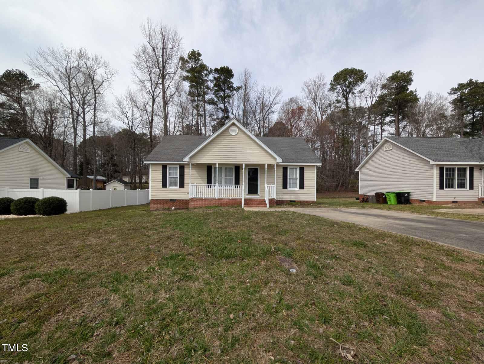 1032 Holly Pointe Drive Property Photo