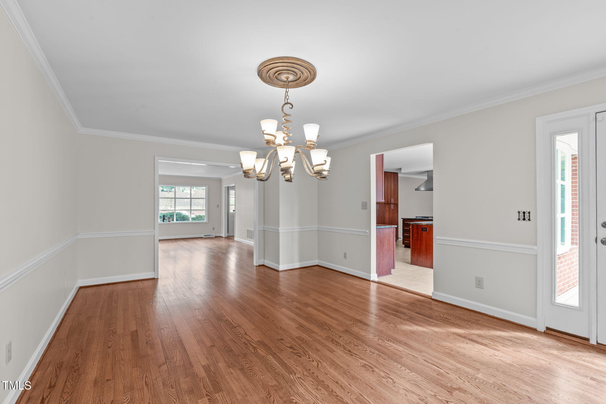 8801 Lakewood Drive Property Photo 15