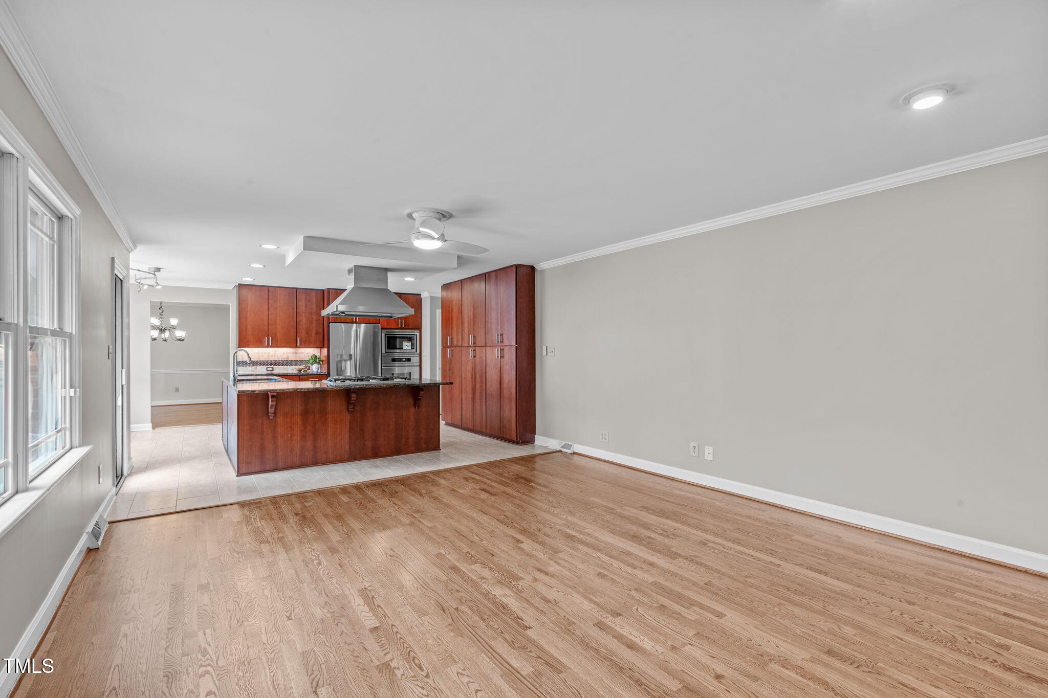 8801 Lakewood Drive Property Photo 24