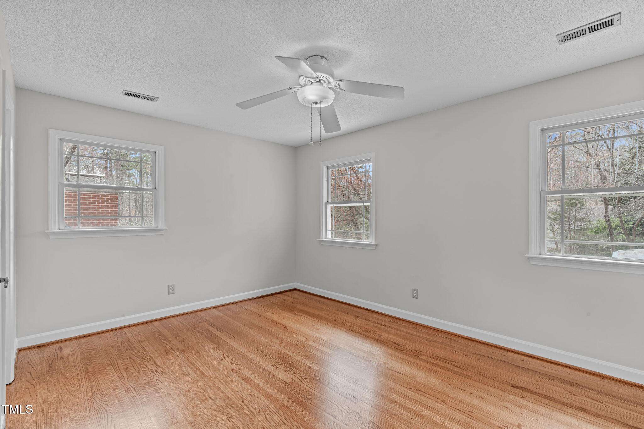 8801 Lakewood Drive Property Photo 45