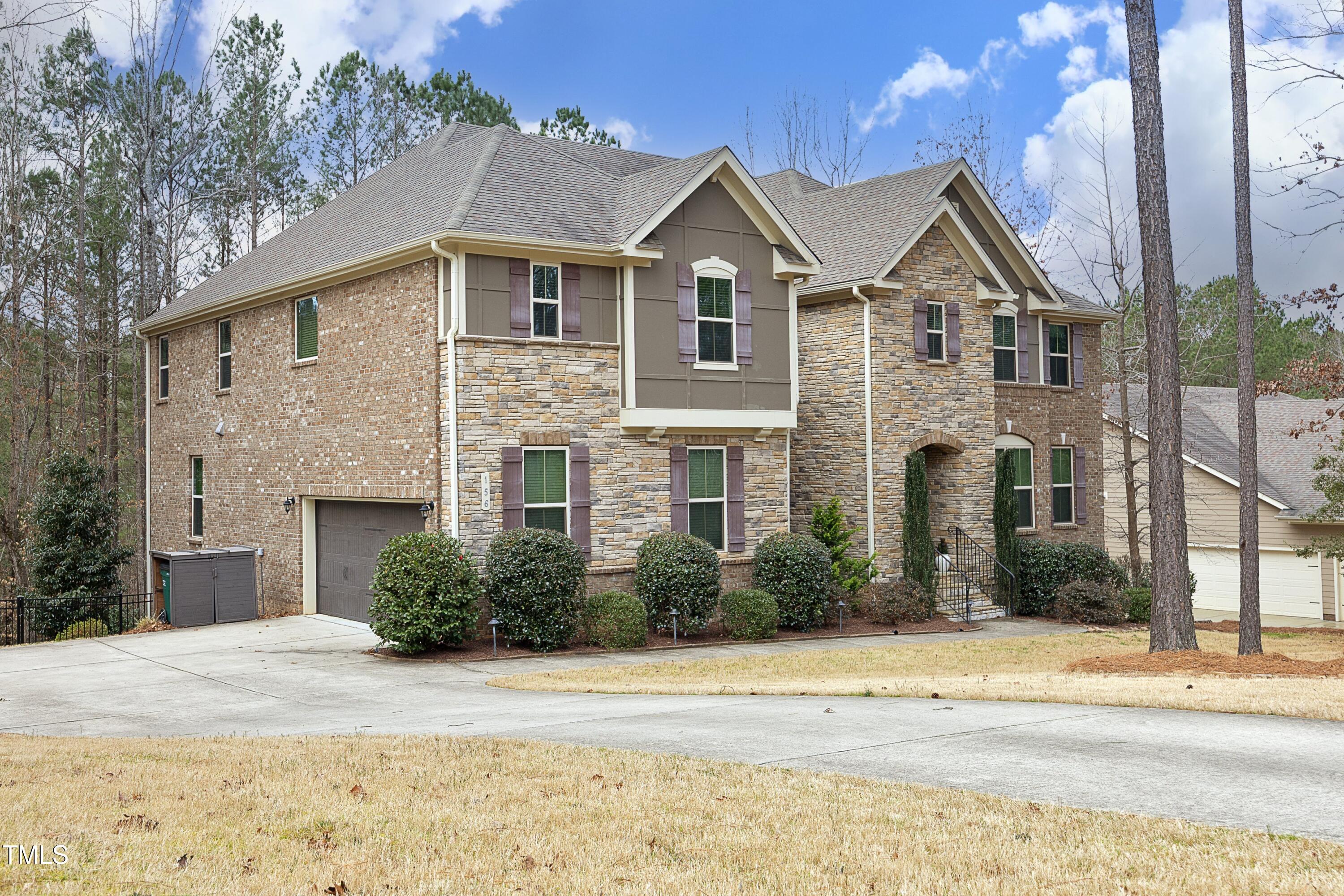 156 Stoney Creek Way Property Photo 2