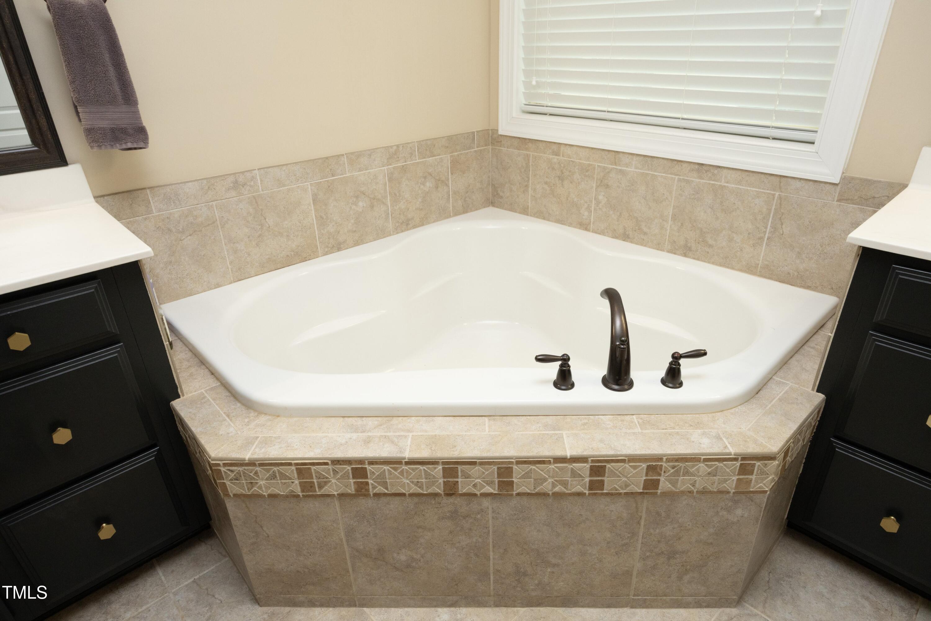 156 Stoney Creek Way Property Photo 25