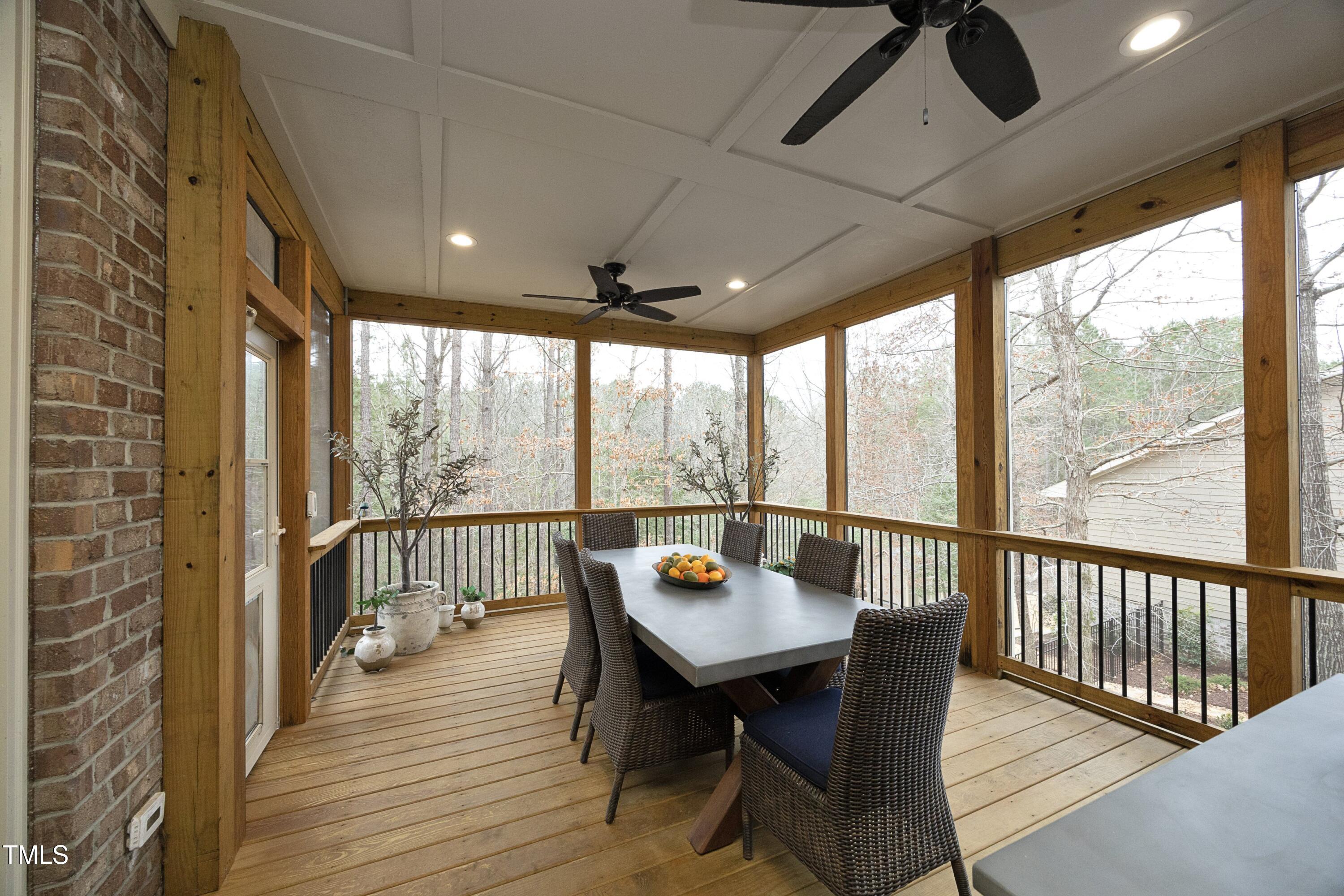 156 Stoney Creek Way Property Photo 36