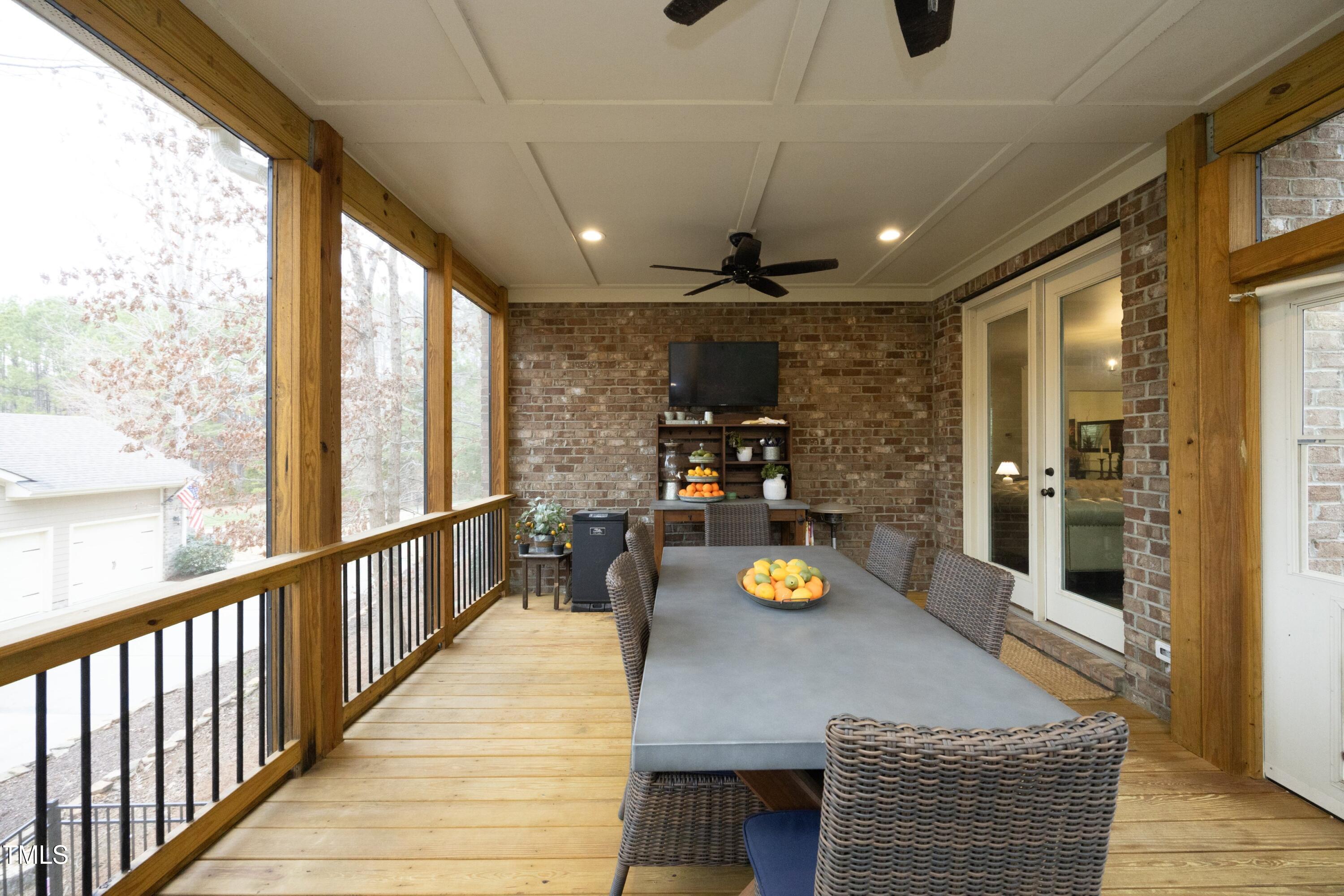 156 Stoney Creek Way Property Photo 37