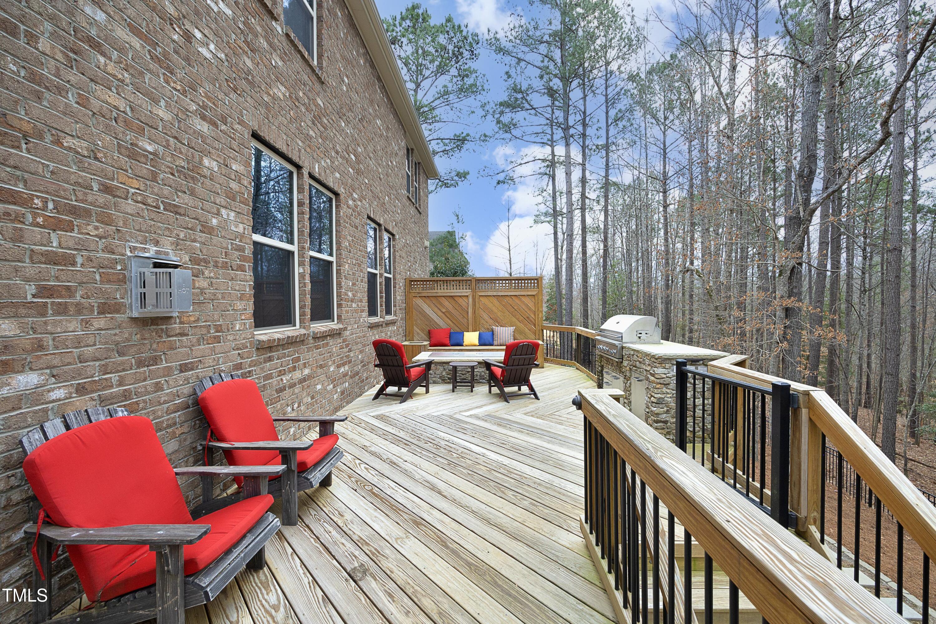 156 Stoney Creek Way Property Photo 38