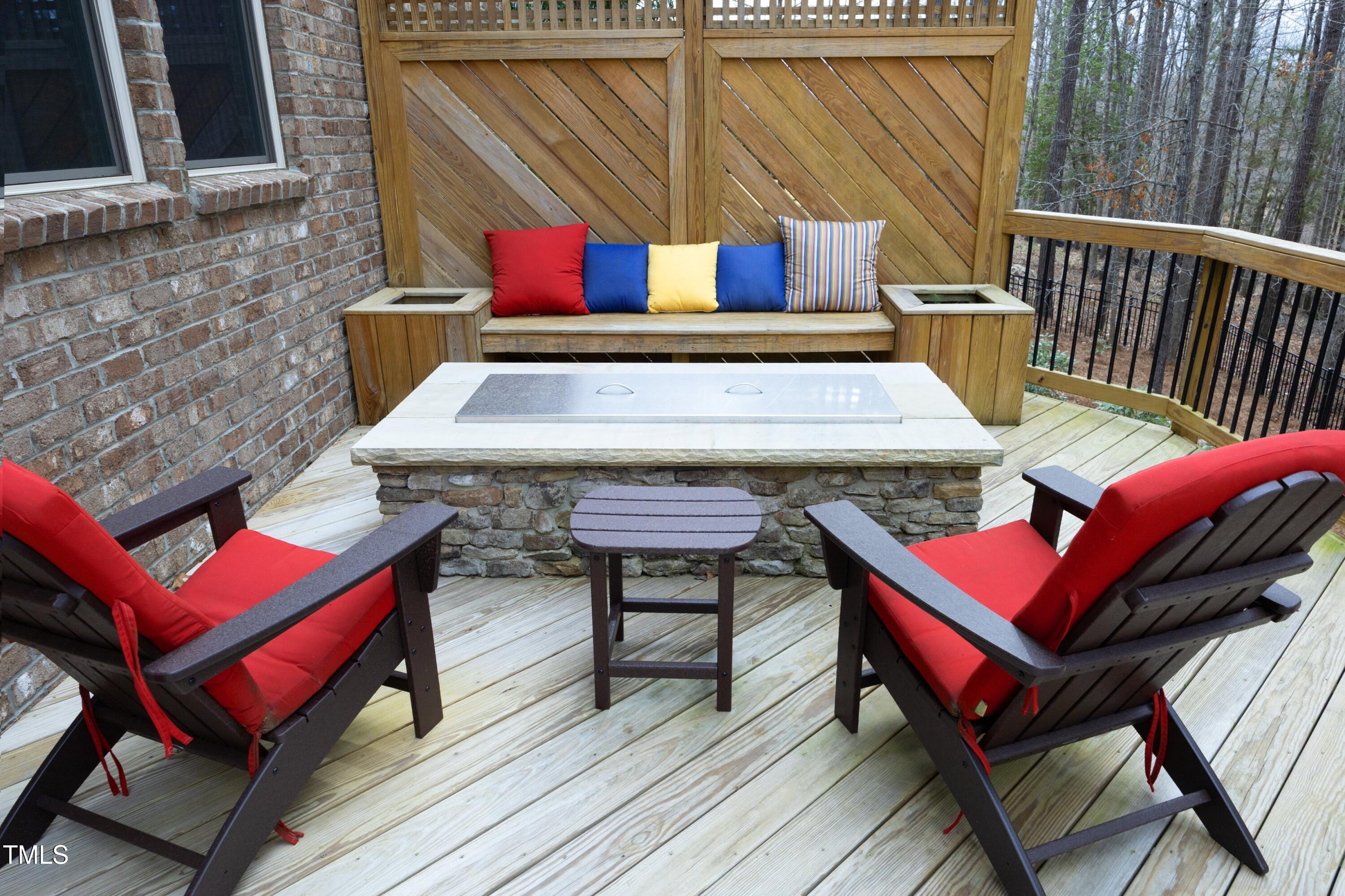 156 Stoney Creek Way Property Photo 39