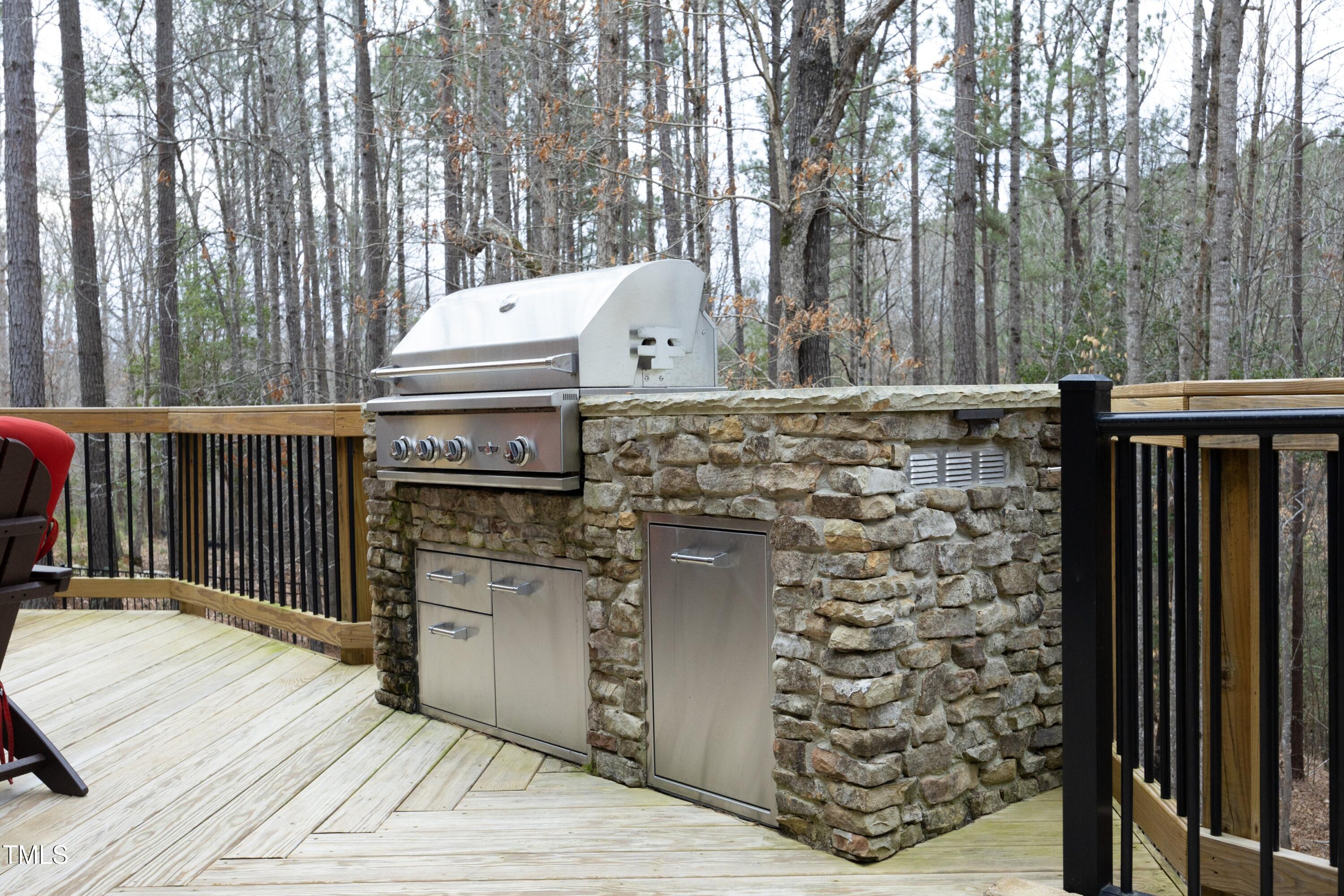 156 Stoney Creek Way Property Photo 40