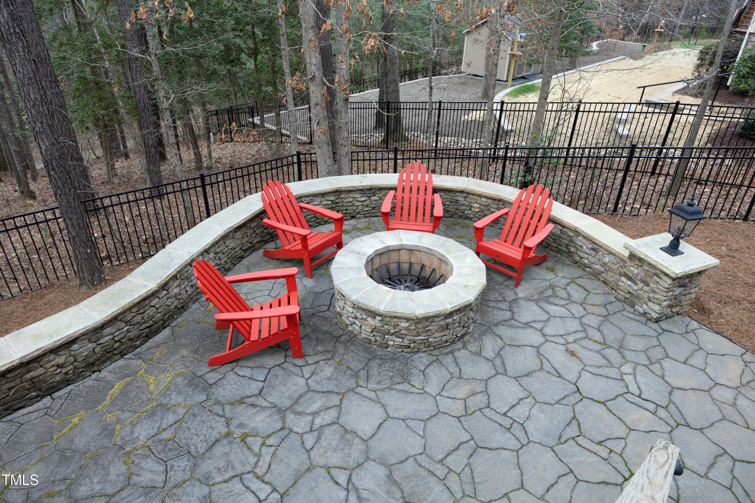 156 Stoney Creek Way Property Photo 42