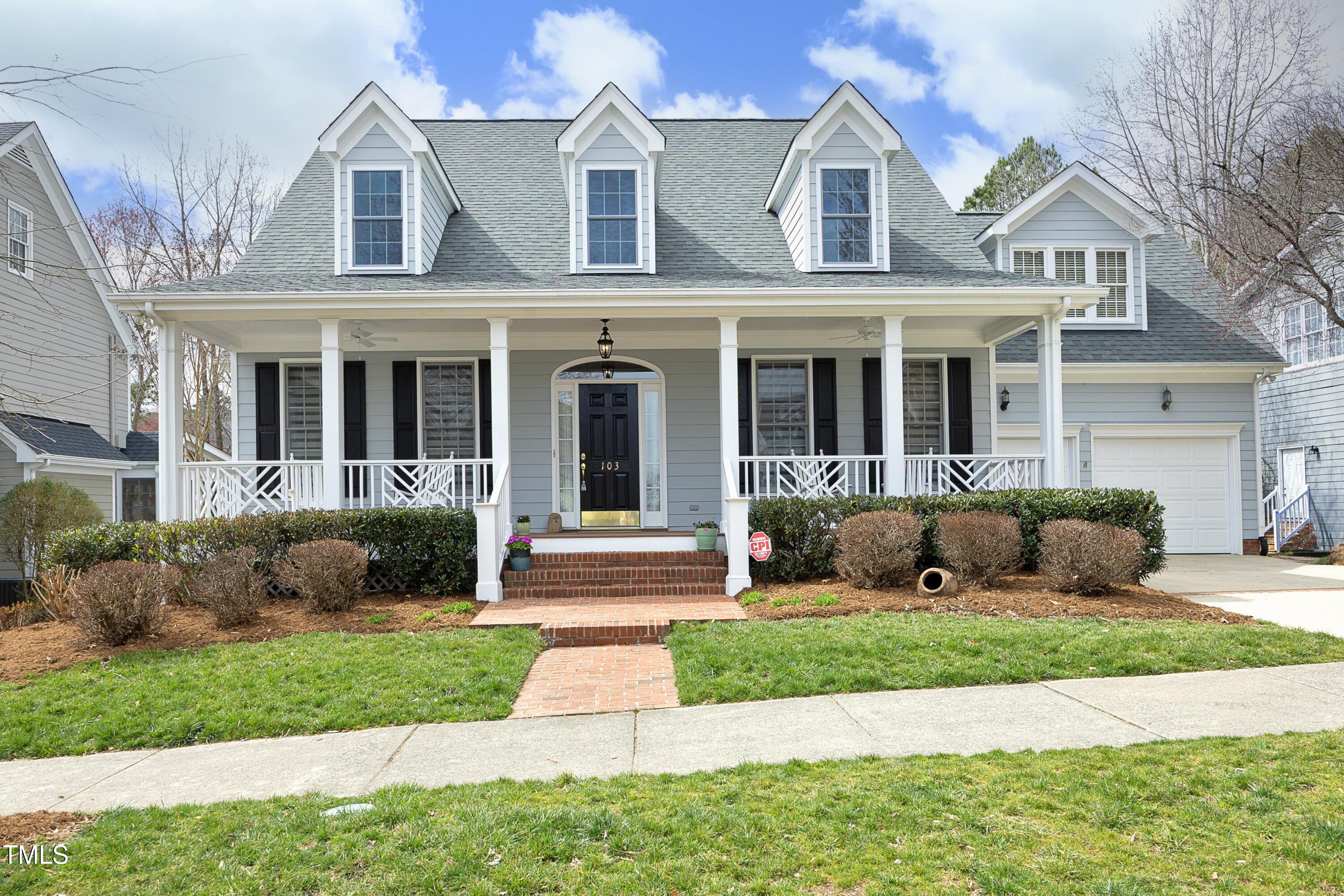 103 Glade Street Property Photo