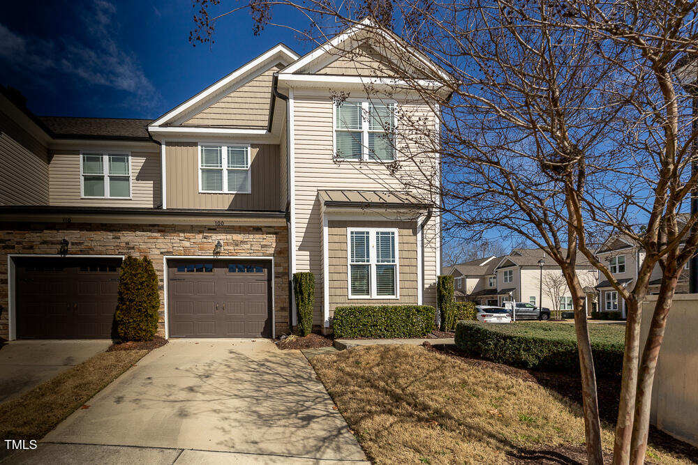 100 Pinto Saddle Court Property Photo 1